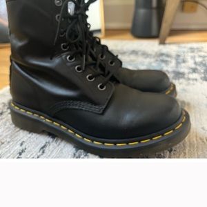 Dr. Martens Zavala combat boots